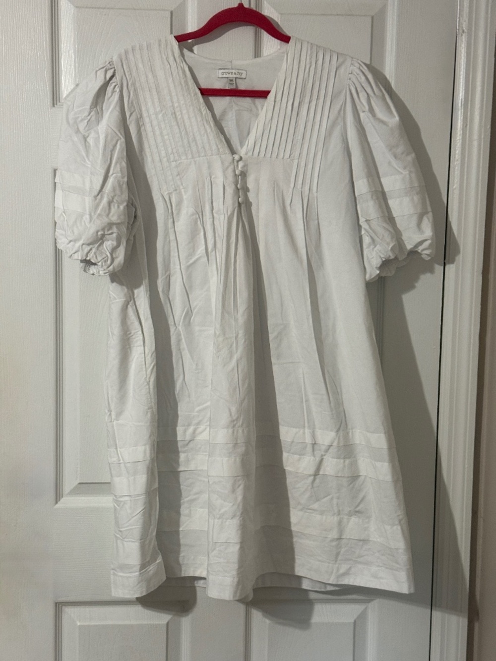 Crown & Ivy White Dress size XXL